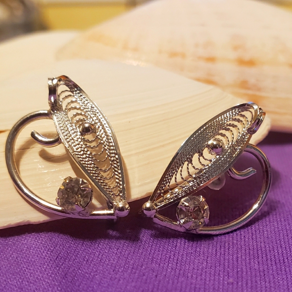 Vintage Sterling silver clip on swirl style earrings